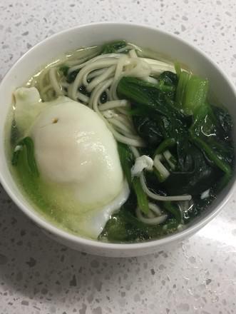 菠菜鸡蛋面