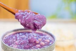 紫薯银耳薏米羹