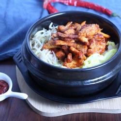 韩式五花肉拌饭