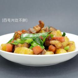 土豆胡萝卜烧肉