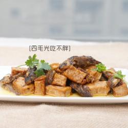 小黄甲鱼焖豆腐