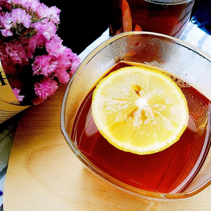 柠檬生姜蜜红茶
预防冬季感冒