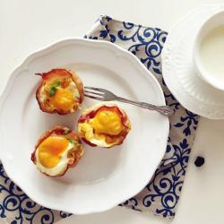 小芽早餐-培根鸡蛋彩蔬玛芬