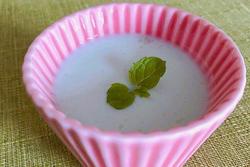 夏日清新自制抹茶布丁