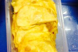 简易蛋肉卷,蛋饺