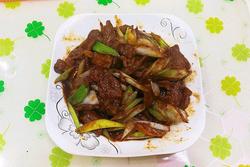 独家葱爆肉