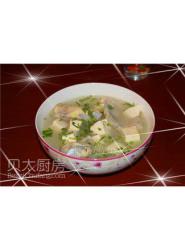 鲟龙鱼宴之鲟龙鱼豆腐汤