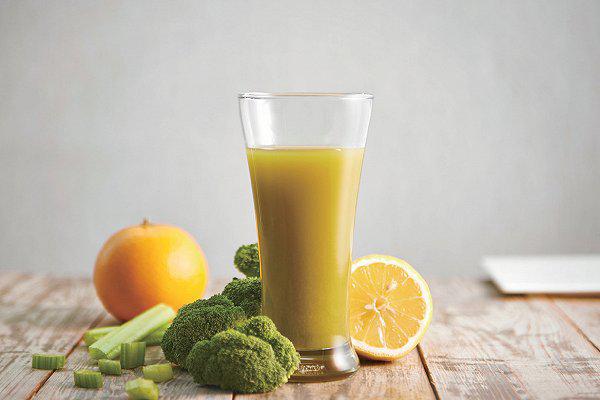 龙葵|西兰花橙子西芹果汁