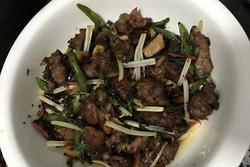 生活不止有眼前的鸡肉,还有鸭肉