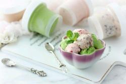 冰淇淋超级简单快速版\一次做出四种口味