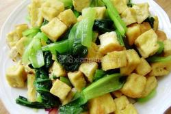 豆腐烧油菜