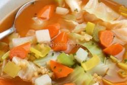 冬季卷心菜浓汤
