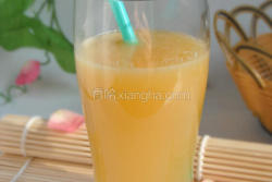 苹果柳橙汁