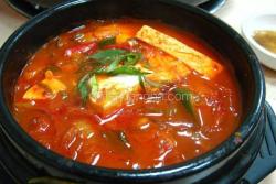 韩式吞拿鱼泡菜汤