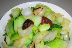 香菇炒上海青