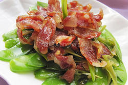 荷兰豆炒腊肠