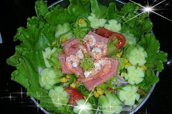 虾蔬菜沙拉