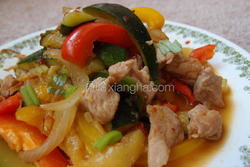栉瓜炒肉丝