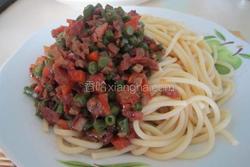 长豆角肉酱意面