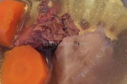 排骨粉葛胡蘿蔔小豆薏仁湯