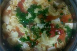 西红柿鸡蛋豆腐汤