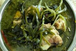 香菇海带炖排骨