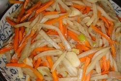 土豆丝胡萝卜丝