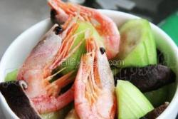 丝瓜香菇北极虾