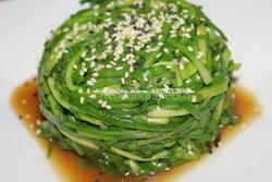 芝麻韭菜塔