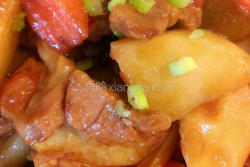 番茄马铃薯炖猪肉