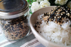 芝麻海苔松