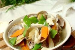 海鲜菇花蛤汤