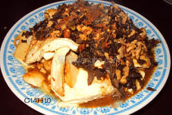 肉酱木耳浇豆腐