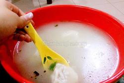 鱼汤煮水饺