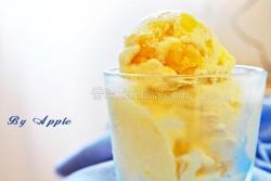 芒果鲜粒冰淇淋