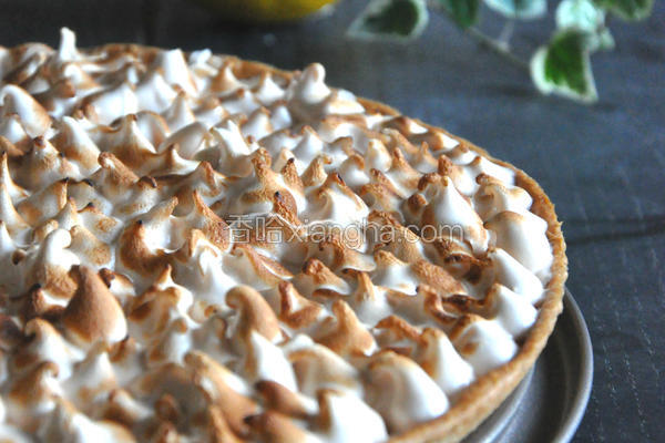 法式柠檬蛋白派