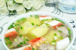 蟹柳土豆排骨汤