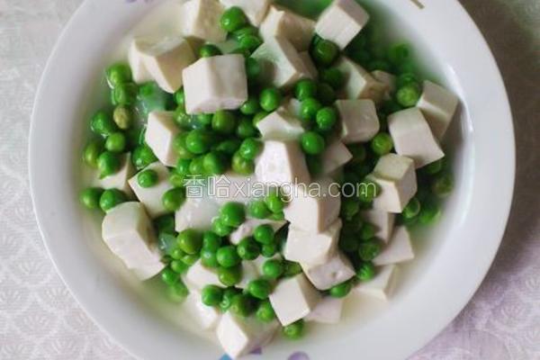 豌豆烩豆腐
