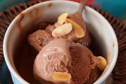 浓情巧克力冰淇淋