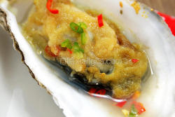 蒜蓉烤海蛎子