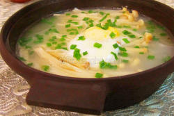 金菇蛋汤