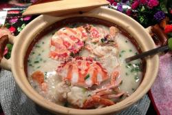 海鲜蟹砂锅粥