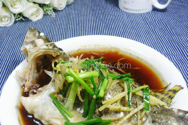 葱油桂鱼