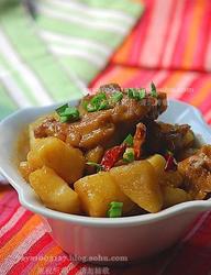 土豆炖鸡块
