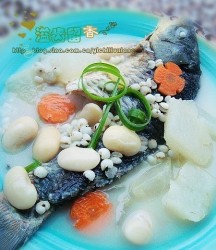 醇鲜扁豆米仁鱼汤