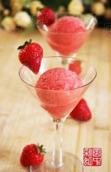 草莓冰果