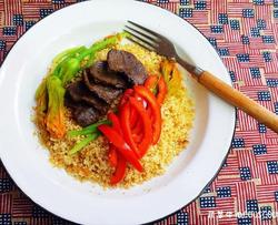 蔬菜牛肉COUSCOUS