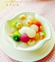 鲜虾五彩萝卜汤