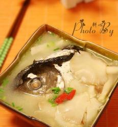 海鲜菇鱼头汤