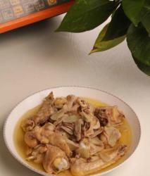 自动烹饪锅做沙姜蒸鸡的方法-捷赛私房菜